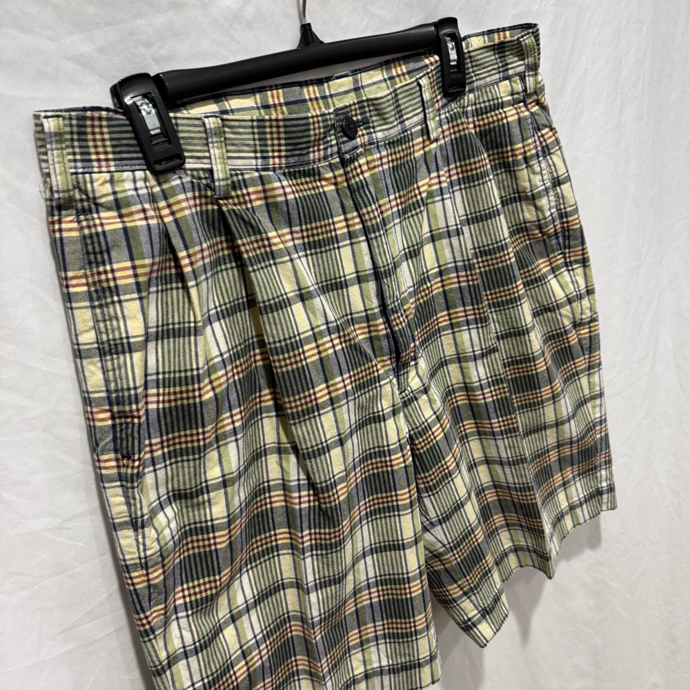 Jos A Bank Mens Shorts Size 36 Plaid Flat Front Tailored Casual Ivy Event Golf - Picture 2 of 14